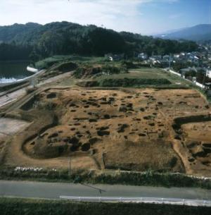 前畑遺跡第2次発掘調査現場全景写真