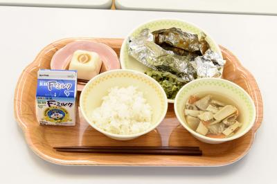 学校給食