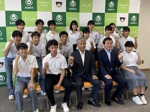 天拝中学校（水泳）、筑紫野南中学校（陸上、剣道）の生徒から全国大会出場の報告