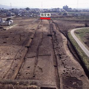 岡田地区遺跡の古代官道（発掘調査時）