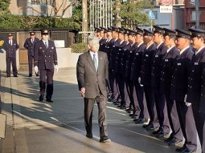 特別点検を行う平井一三市長