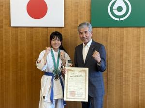 第3回世界硬式空手道選手権大会で優勝した福井花虹空さん