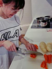 料理をしている写真