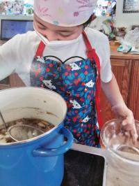 料理をしている写真