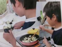 料理をしている写真