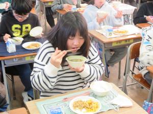 給食①