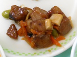 学校給食レシピかつおとたけのこの煮物です