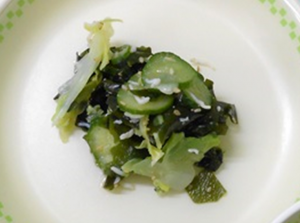 学校給食レシピきゅうりのかぼす和えです