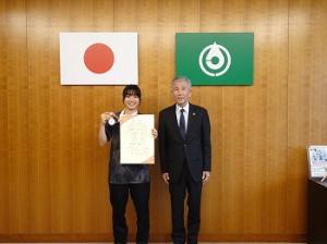 赤羽実花さん表敬訪問
