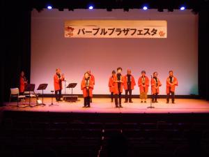 ステージ発表のようす