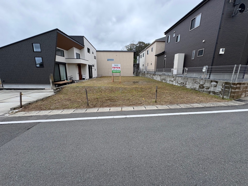 売却物件６遠景写真