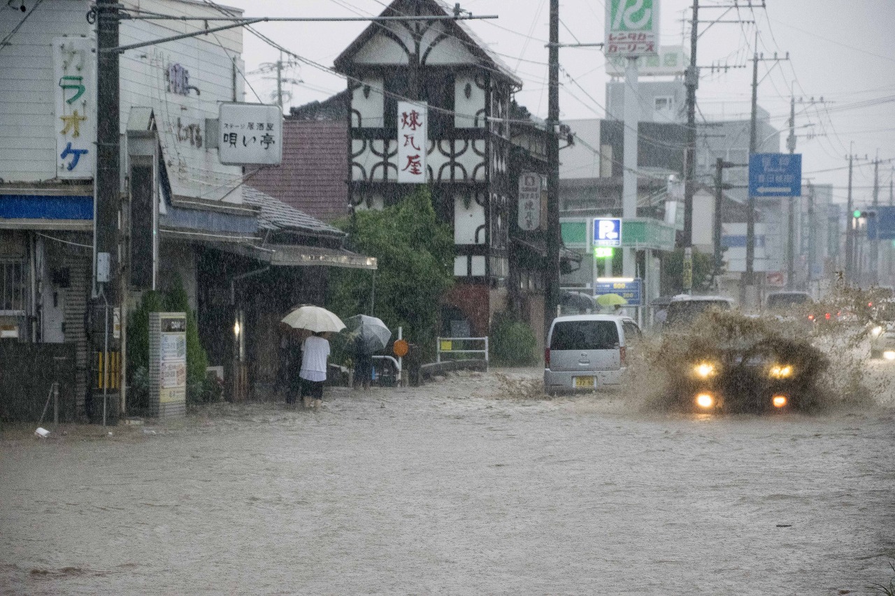 県道112号冠水の写真